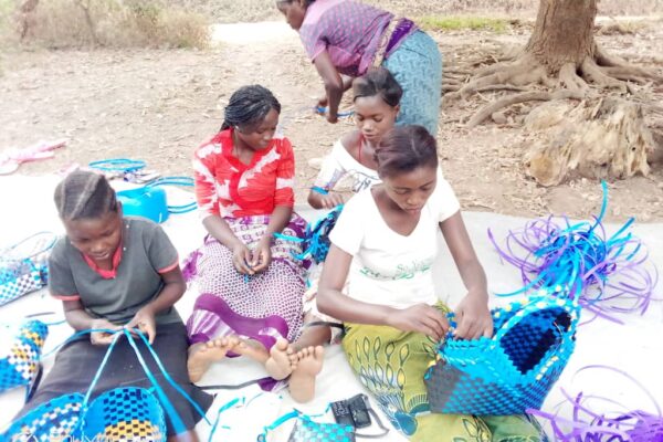 KIKAPO CHANGU NI MAISHA YANGU : Autonomisation économique des femmes et filles vulnérables à Nundu